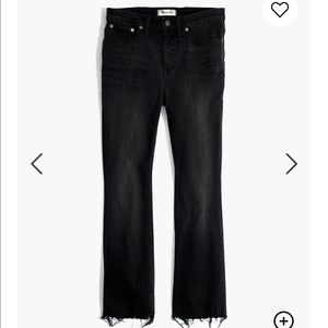 Cali Demi-Boot Petite Jeans Chewed-Hem Edition